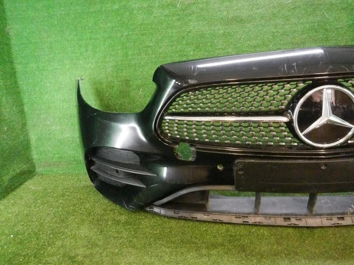Бампер передний Mercedes E W213 20-23 AMG В сборе
