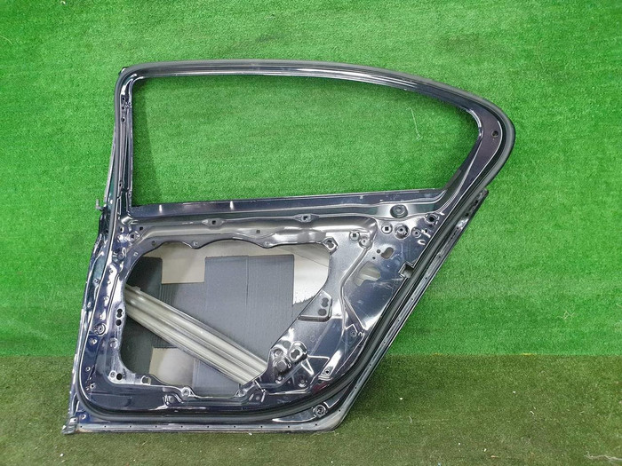Дверь задняя правая BMW 7er G12 (2015-2022) Long