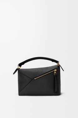 Loewe Маленькая сумка Puzzle Edge из мягкой зернистой телячьей кожи, черный