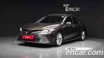 Toyota Camry 2.5 — 2019
