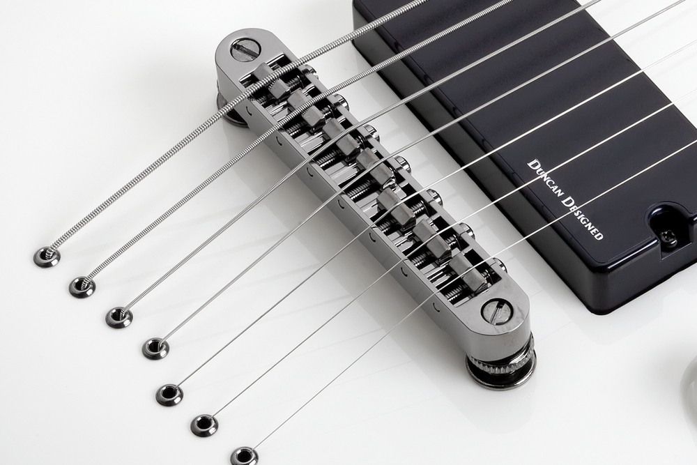 Schecter DEMON-7 VINTAGE WHITE