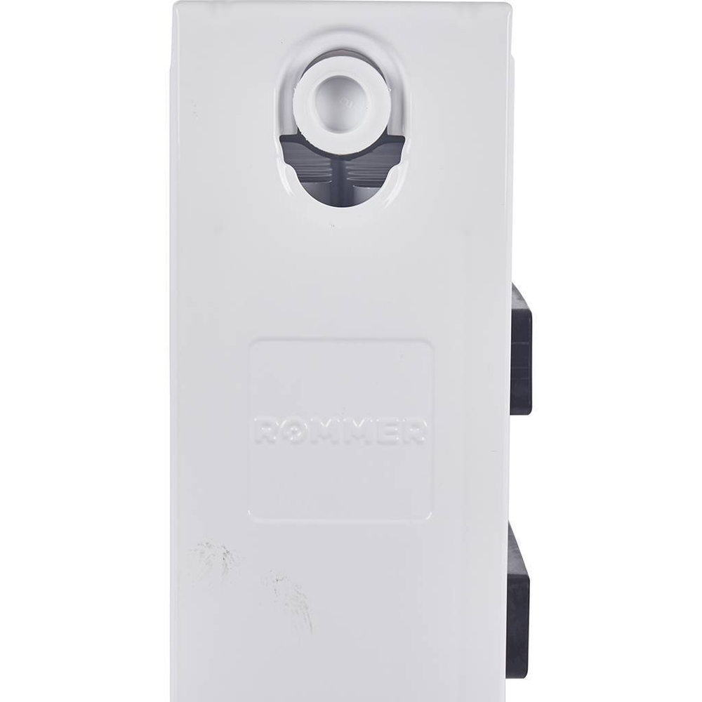 ROMMER 22 /300/400 радиатор стальной панельный боковое подключение Compact (цвет RAL 9016)