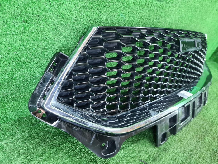 Решетка радиатора Haval F7 (2018-2022)