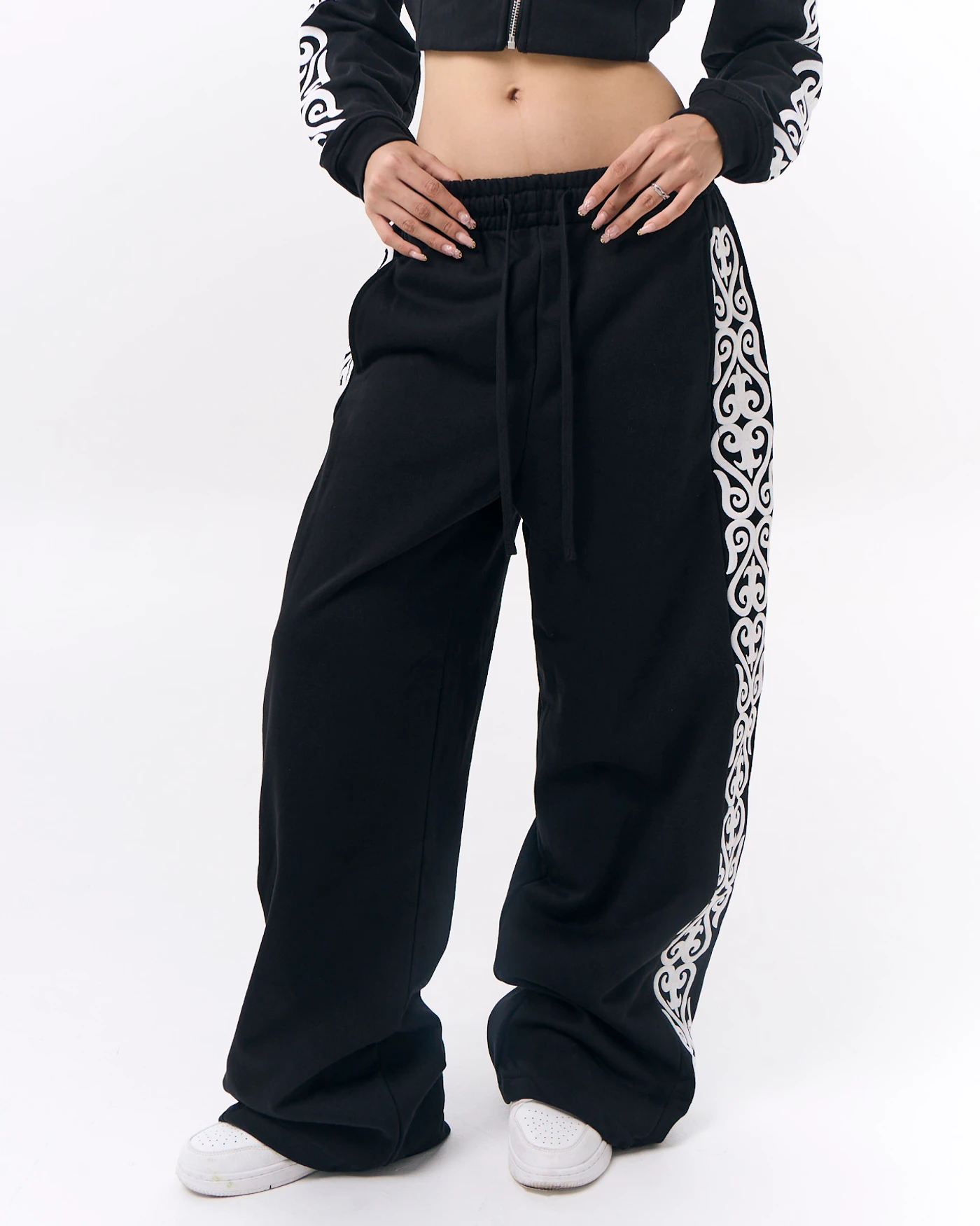 2-Piece Set: Jet Black Double Set with Decorative Embroidery