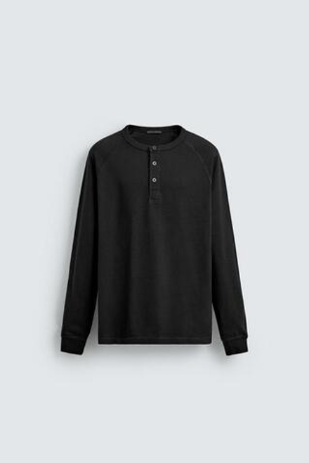 ZARA ФУТБОЛКА С ВОРОТНИКОМ НА ПУГОВИЦАХ, ЧЕРНЫЙ