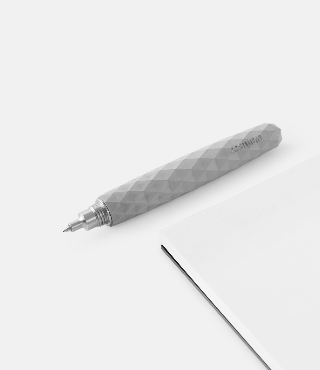 Polygon Rollerball Pen Gray — ручка-роллер из бетона