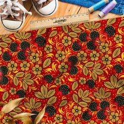 Ткань флис хохлома с цветами и ягодами на красном ковре