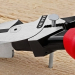 Плоскогубцы электромонтера черненые 240 мм Knipex 09 02 240
