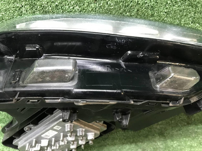 Фара правая Geely Atlas Pro (2021-н.в.) LED
