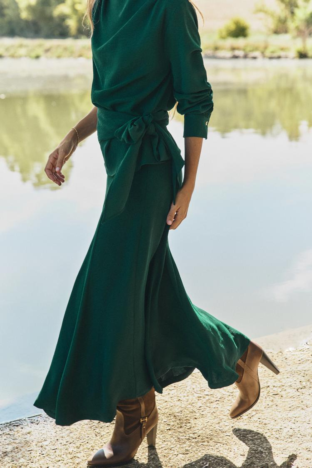 ZARA РАСКЛЕШЕННАЯ ЮБКА МИДИ, ЗЕЛЕНЫЙ