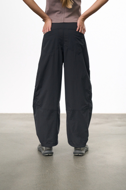 Брюки Nothomme Blue Monte Lightweight Curved-Leg Pants "Rock Cliff Gray" Women's