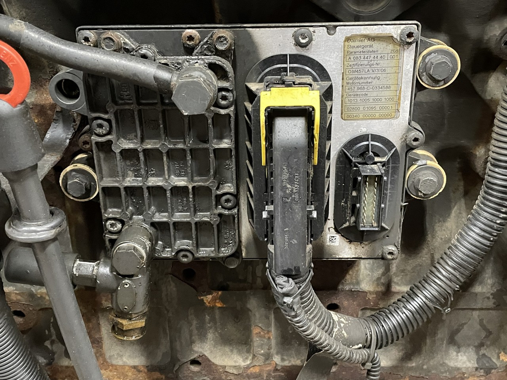 Двигатель в сборе OM457LA