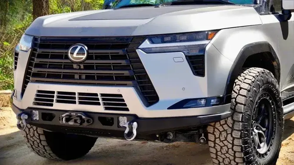 Силовой бампер передний с доп. светом и местом под лебедку для Lexus GX 550 GX550 2024+ Лексус защитный обвес