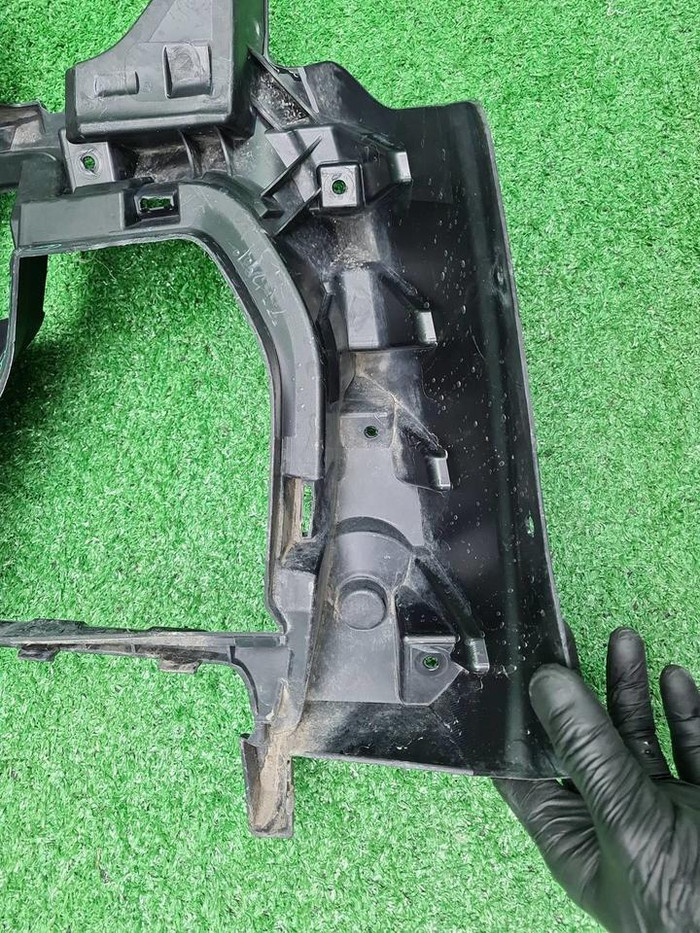 Кронштейн перед. бампера BMW X5 G05 18-23 M-paket