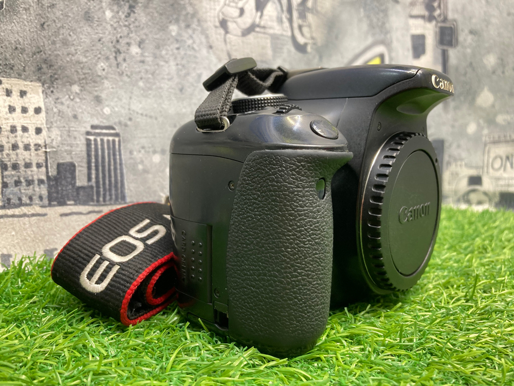 Canon 600D С дефектом