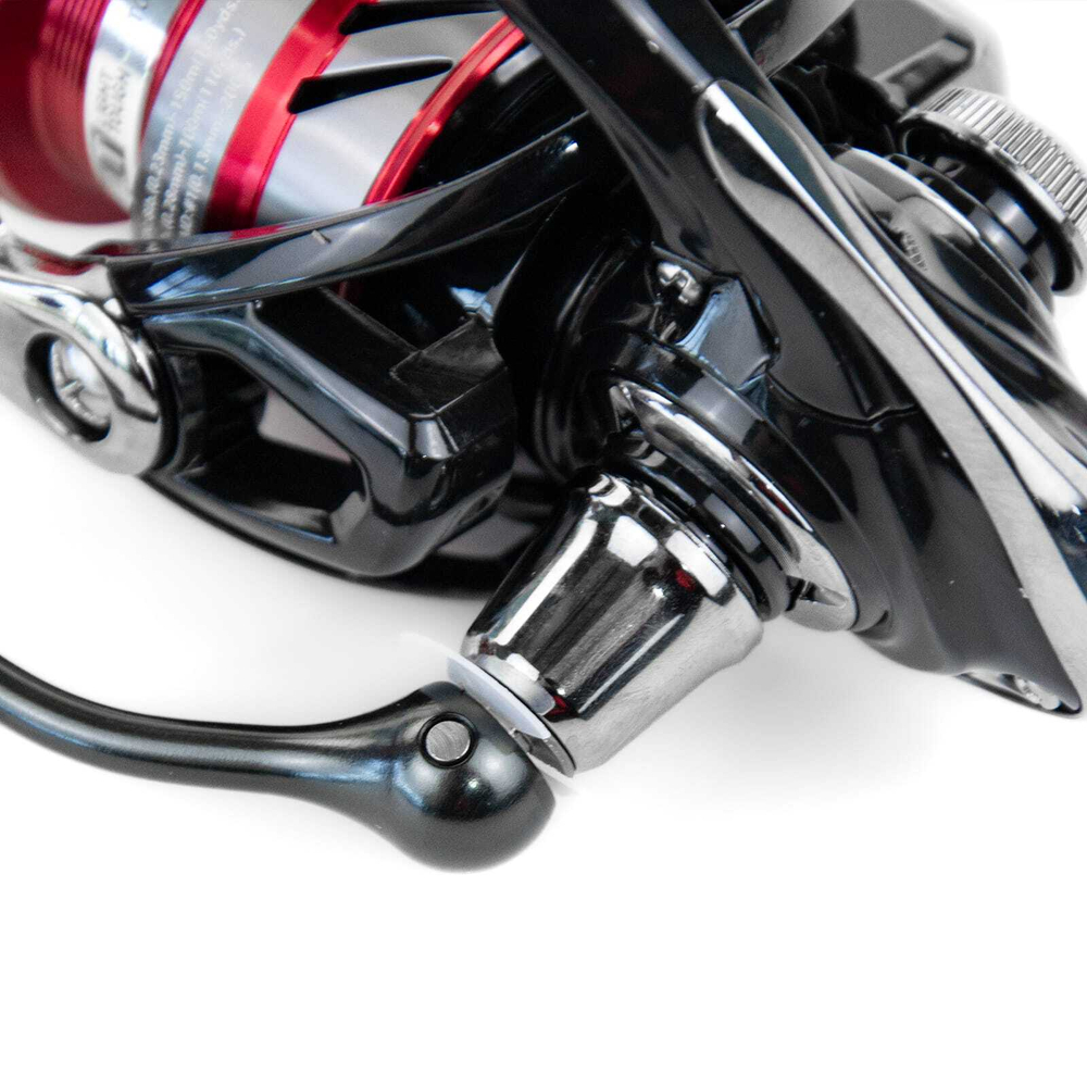 Катушка Daiwa Ninja 4000-С (4000, 4BB, мет. шпуля)
