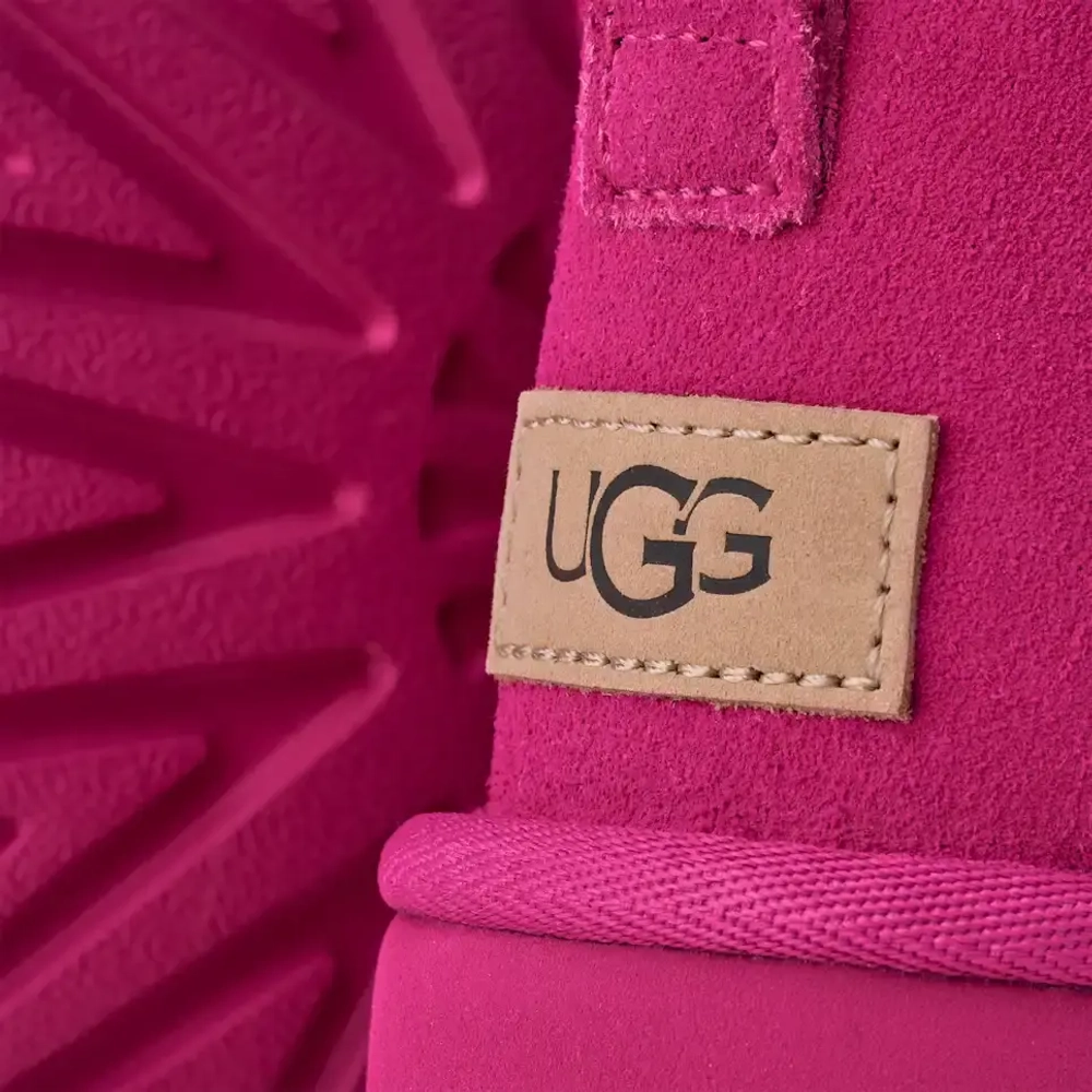 UGG Угги Classic Ultra Mini, цвет фуксии