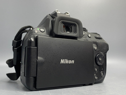 Nikon D5200 kit 18-55mm 48.367 кадров