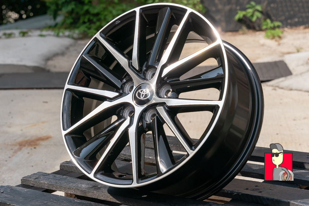 Комплект дисков Toyota 17x7 et49 5x114.3