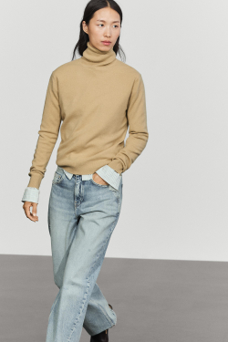 Massimo Dutti Трикотажный свитер из смесовой шерсти с высоким воротником, цвет верблюжьей шерсти