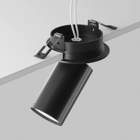 Точечный светильник FOCUS S C048CL-U-1B Maytoni