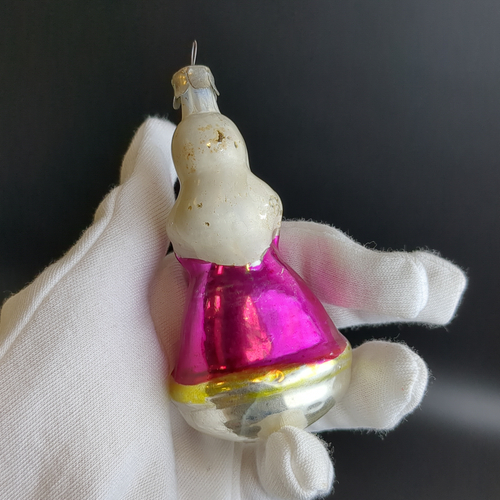 Ёлочная игрушка "Настенька" из сказки "Морозко", стекло, подвесная, ручная роспись, винтаж времен СССР 1950-1980 гг