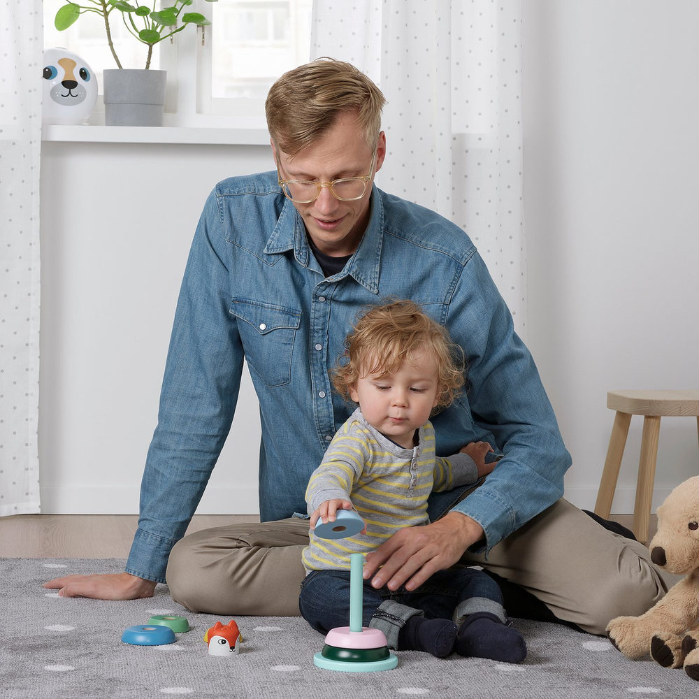 IKEA UPPSTÅ  (ИКЕА УППСТО)  -  Игрушка-пирамидка - разноцветный