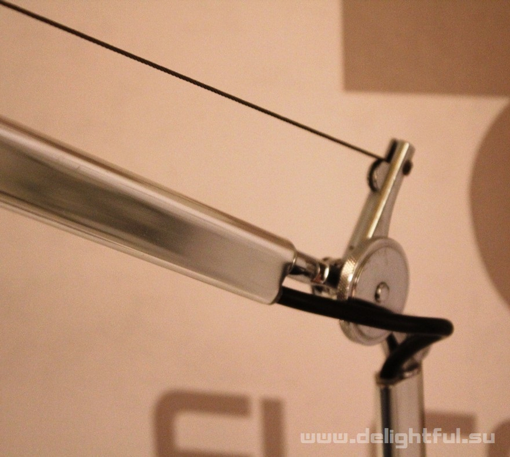 Art_Design_Artemide_Tolomeo_delightful_su_2