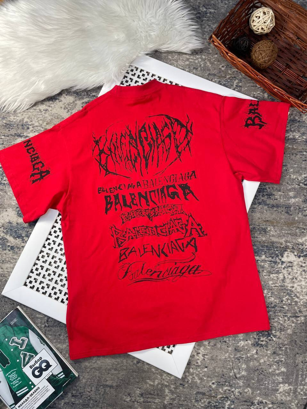 Футболка Balenciaga