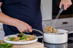KitchenAid Ложка для процеживания Coreline серая EAN 5057982102623