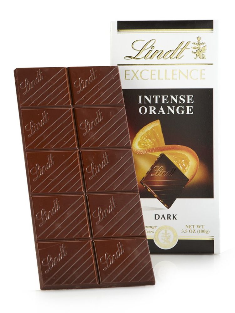 Тёмный шоколад Lindt с апельсином и миндалем 100 г x 4 шт