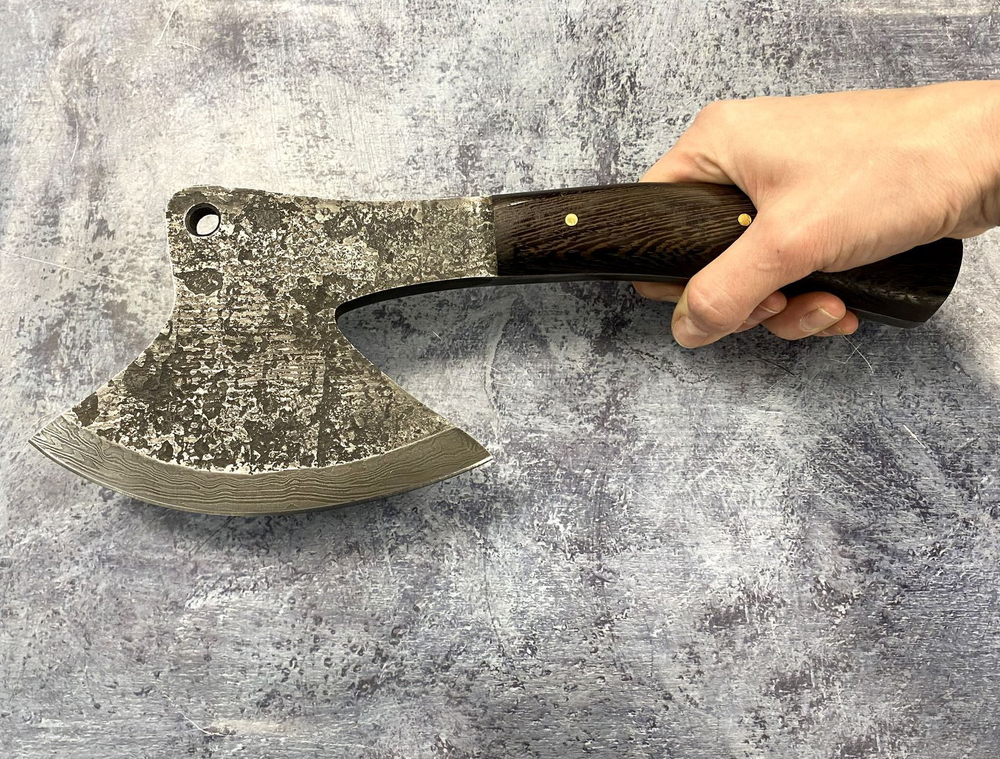 Топор цельнометаллический, дамасская сталь, венге
