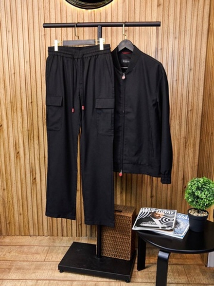 Костюм Kiton