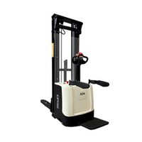 Самоходный электроштабелер PROLIFT M2 SDK 1656 li-ion со свободным подъемом
