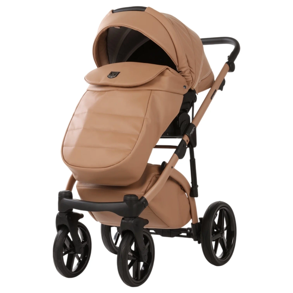 Коляска 3 в 1 Adamex Chantal Pro Natura