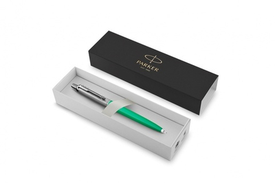 Шариковая ручка Parker Jotter, цвет GREEN, цвет чернил синий, толщина линии M , в подарочной коробке