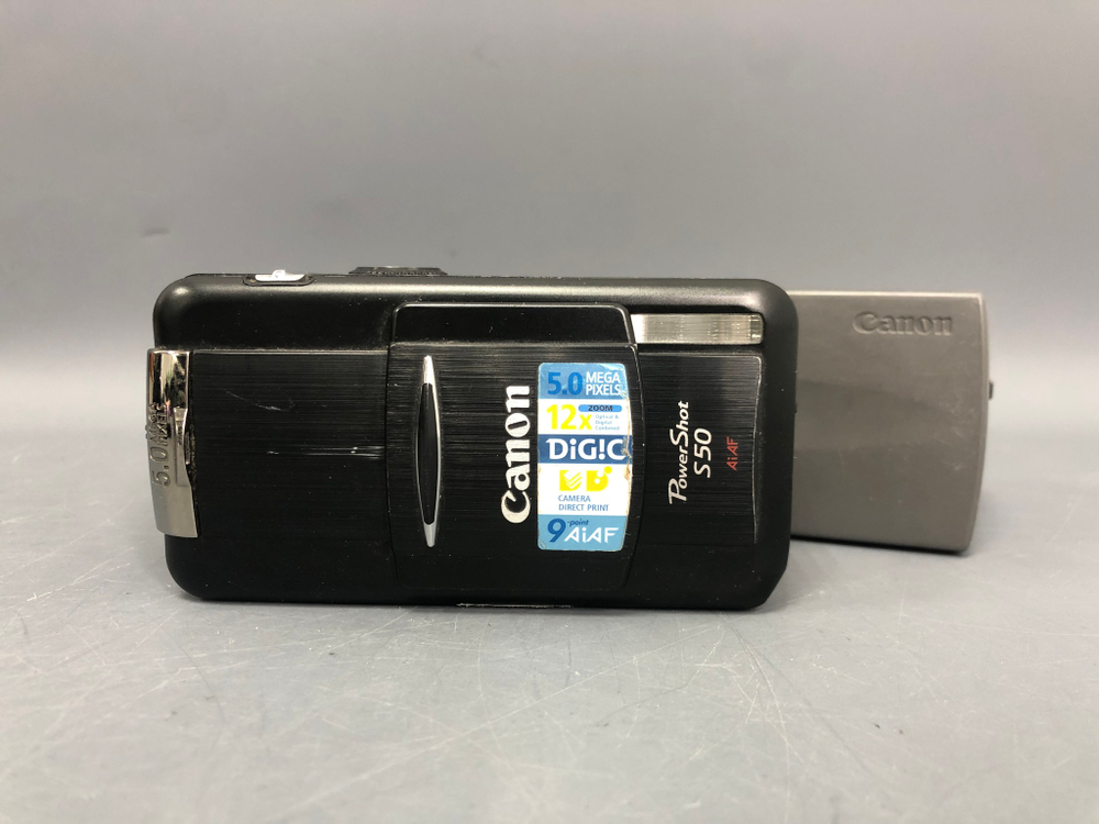 Canon PowerShot S50