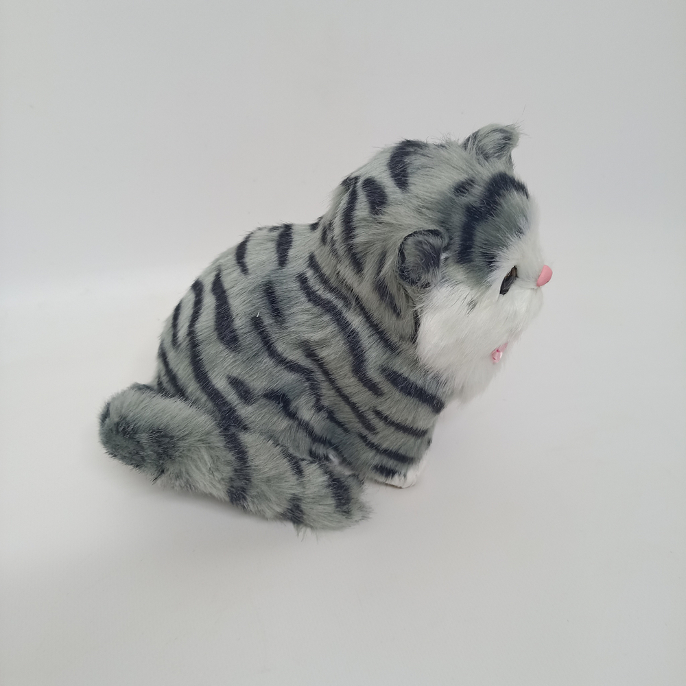Игрушка из натурального меха "Кот"