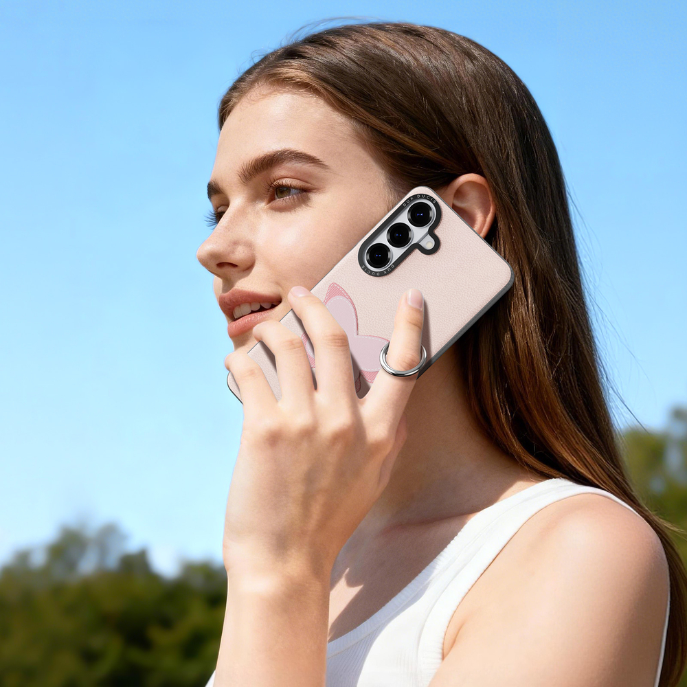 Чехол розового цвета (Light Pink) для Samsung Galaxy S26+ Плюс, серия Luvy Series Case (со съемным ремешком) от Dux Ducis