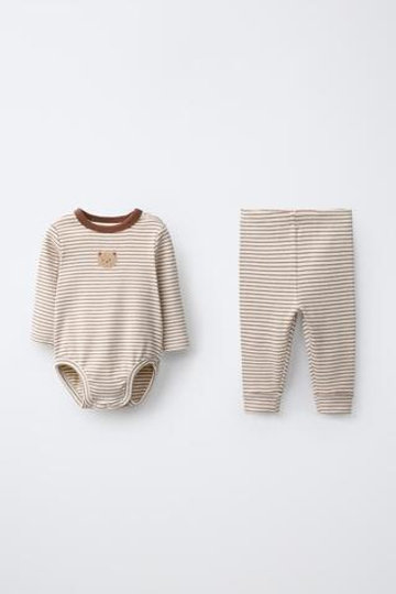 ZARA КОМПЛЕКТ ИЗ БОДИ И ЛЕГИНСОВ В ПОЛОСКУ С ВЫШИВКОЙ, КОРИЧНЕВЫЙ
