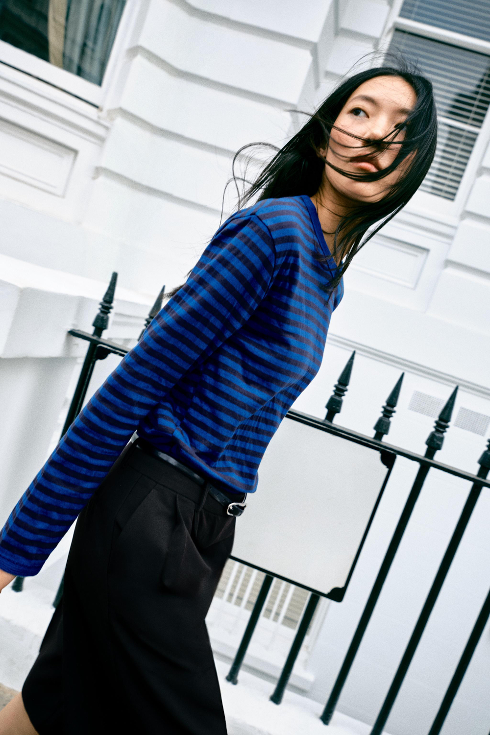 ФУТБОЛКА В ПОЛОСКУ — ZARA