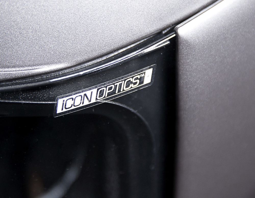 Icon Airmada Gloss