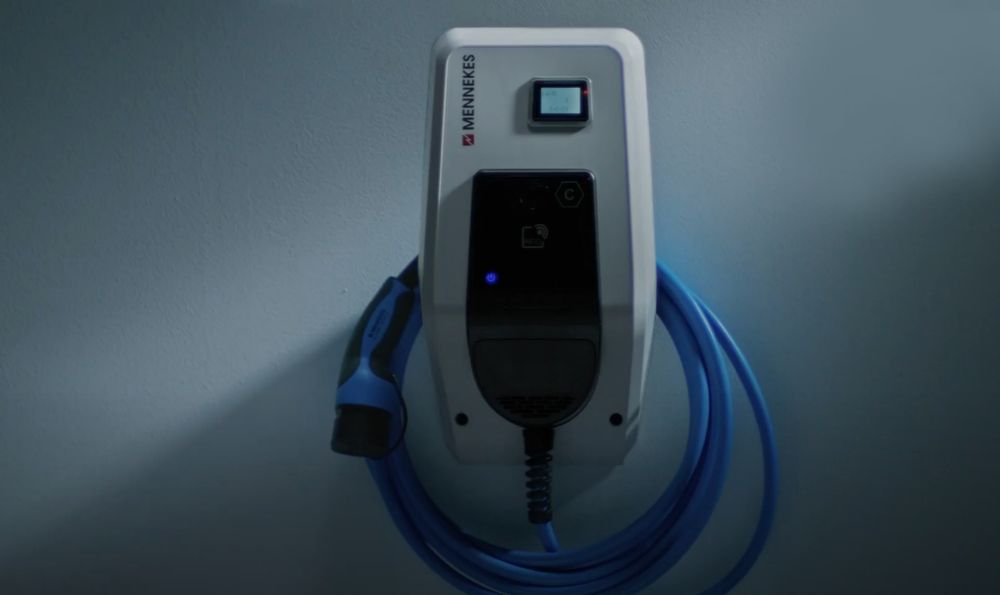 Зарядная станция Mennekes AMTRON® Professional+ 22 C2 (A P+ 22 C2) - 3