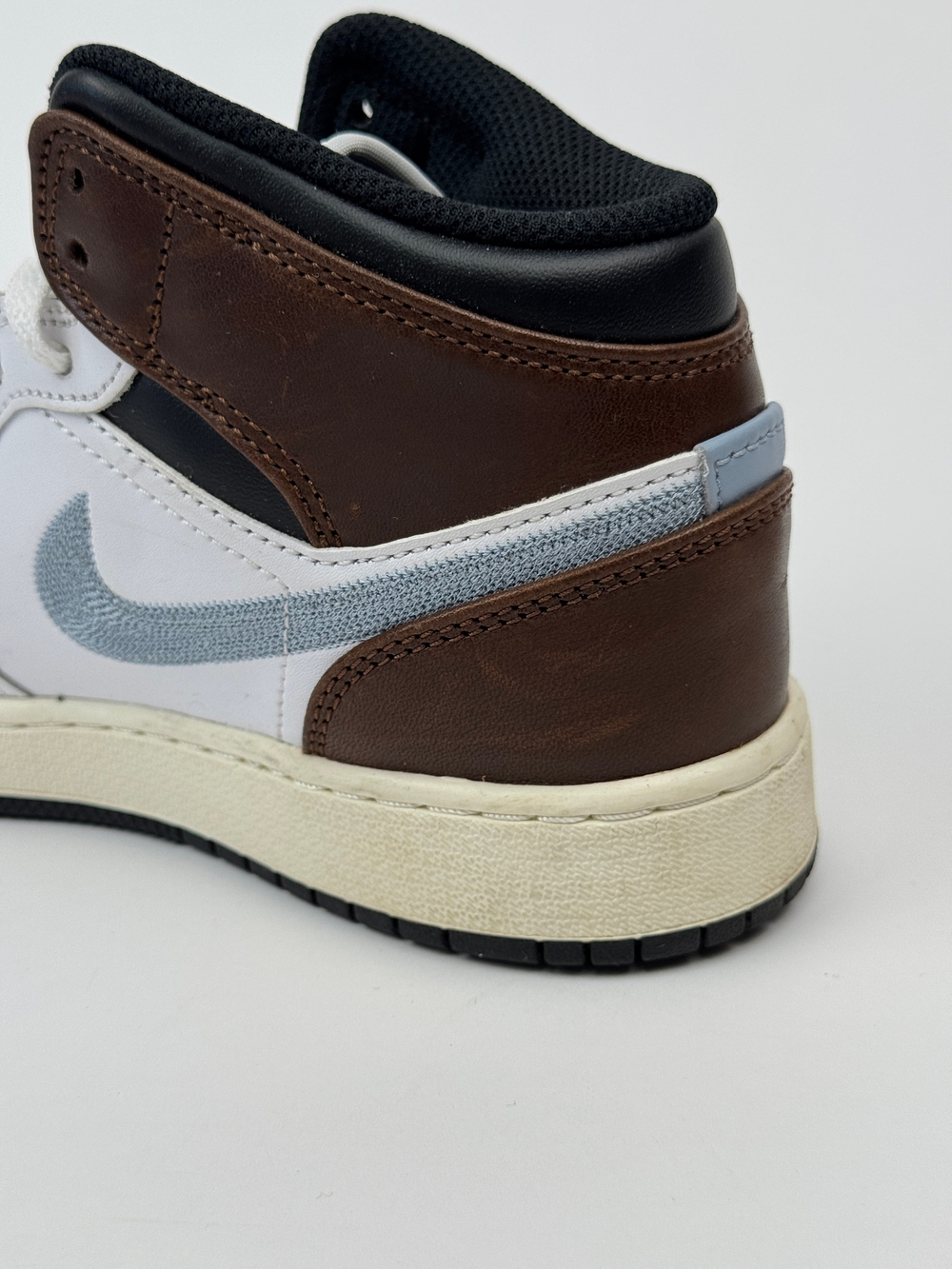 Кроссовки Nike Air Jordan