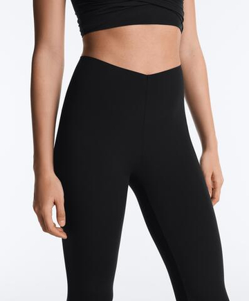 OYSHO Легинсы High Rise Light Touch, черный
