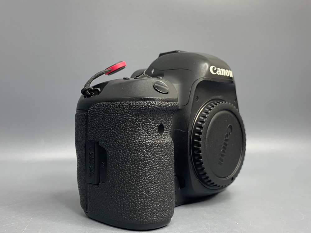 Canon 5D Mark IV 50.500 кадров