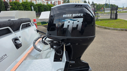 Комплект Лодка Беркут L-HT PRO с мотором ReefRider 100PRO и прицеп Вектор