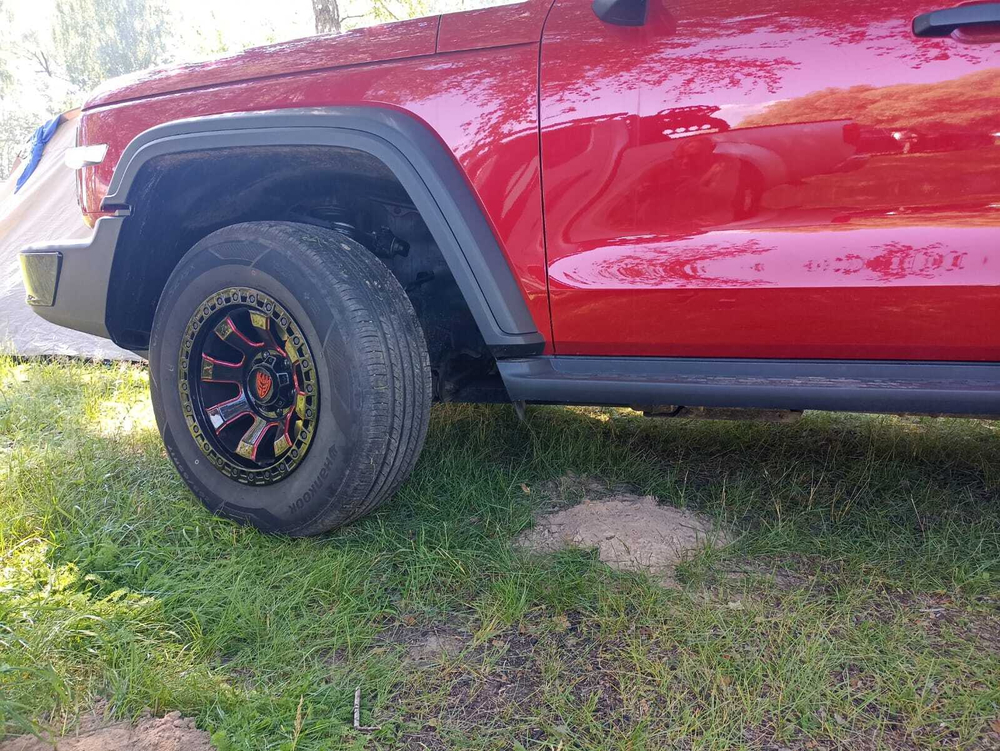 Диск колёсный литой BEAST OFFROAD 9604N R17 8,5 ET0 Red Gloss Black W Milled Spokes
