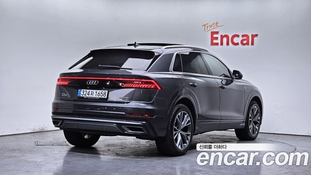 Audi Q8 50 TDI Quattro Premium — 2021
