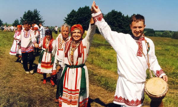 Национальная одежда Национальная одежда